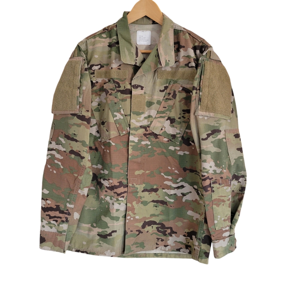 US Army Combat Coat Top Mens Size Small Long Green & Brown Camo Winter OCP